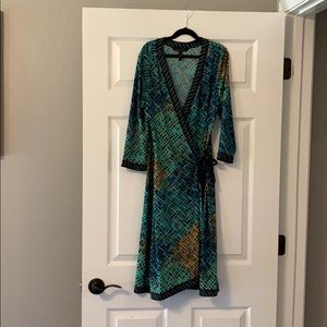 Maternity wrap dress